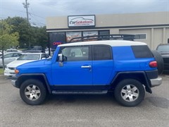 A 2007 Toyota Fj Cruiser 