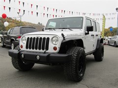 A 2013 Jeep Wrangler Unlimited RUBICON