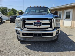 A 2013 Ford F250 SUPER DUTY