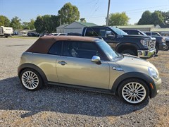 A 2009 Mini Cooper S