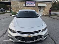 A 2017 Chevrolet Malibu LT