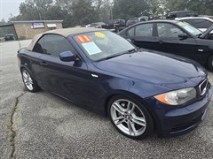 A 2011 BMW 135i CONVT