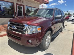 A 2010 Ford Expedition XLT